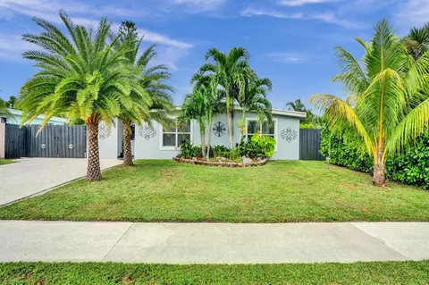 11763 Oleander Dr, Royal Palm Beach, FL 33411