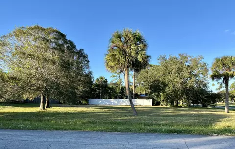 7302 Santa Barbara Dr, Fort Pierce, FL 34951