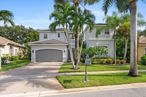 6838 Houlton Cir, Lake Worth, FL 33467