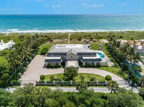 477 S Beach Rd, Jupiter Island, FL 33455