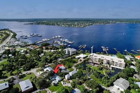 514 NW Stuart, Stuart, FL 34994