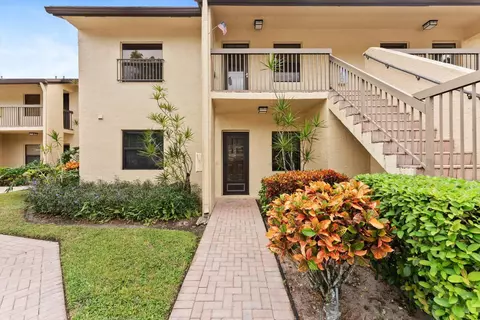 3233 Carambola Cir S #23117, Coconut Creek, FL 33066