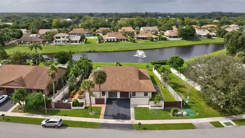 452 SW 28th Ave, Delray Beach, FL 33445