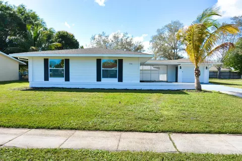 316 NE Orchard St, Port Saint Lucie, FL 34983