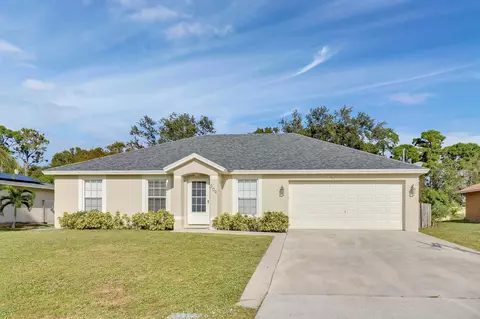 309 SE Huron Ter SE, Port Saint Lucie, FL 34983