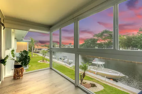 6100 NE 7th Ave #20, Boca Raton, FL 33487