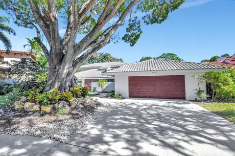 6553 Timber Ln, Boca Raton, FL 33433