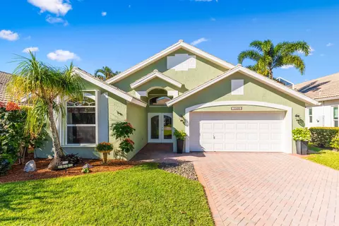 12480 SE Plandome Dr, Hobe Sound, FL 33455