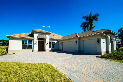 220 SW Dalton, Port Saint Lucie, FL 34953