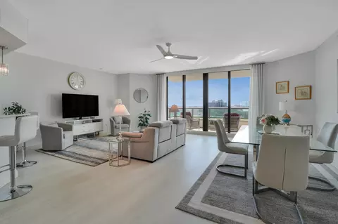 3620 Gardens Pkwy #802B, Palm Beach Gardens, FL 33410