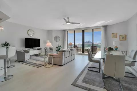 3620 Gardens Pkwy #802B, Palm Beach Gardens, FL 33410