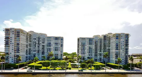 1801 S Flagler Dr #1803, West Palm Beach, FL 33401