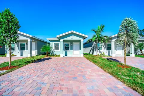 3156 Hiawatha Ave, West Palm Beach, FL 33409