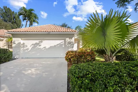 4625 Hammock Cir, Delray Beach, FL 33445