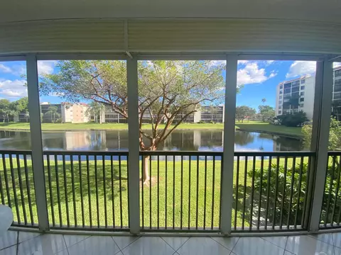 14360 Strathmore Ln #206, Delray Beach, FL 33446