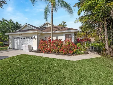 7872 Lake Champlain Ct, Delray Beach, FL 33446
