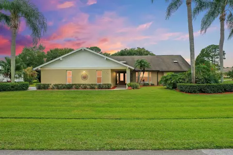2425 SE Issac Rd, Port Saint Lucie, FL 34952