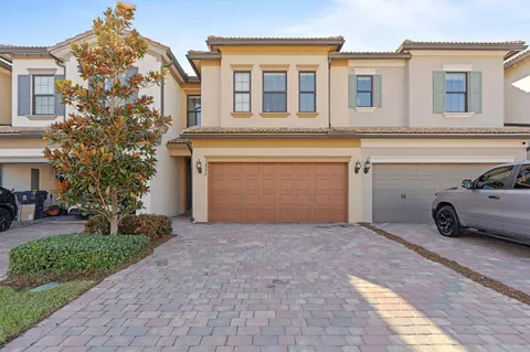 8294 Cadre Noir Rd, Lake Worth, FL 33467