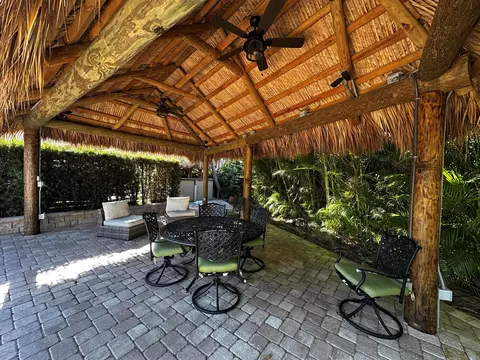 31 NW Boundary Dr, Port St Lucie, FL 34986