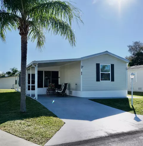 92 Sandhill Blvd, Fort Pierce, FL 34982