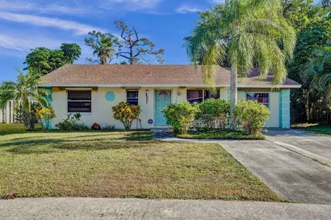 4677 Poseidon Pl, Lake Worth, FL 33463