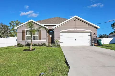 2537 SW Fondura Rd, Port Saint Lucie, FL 34953