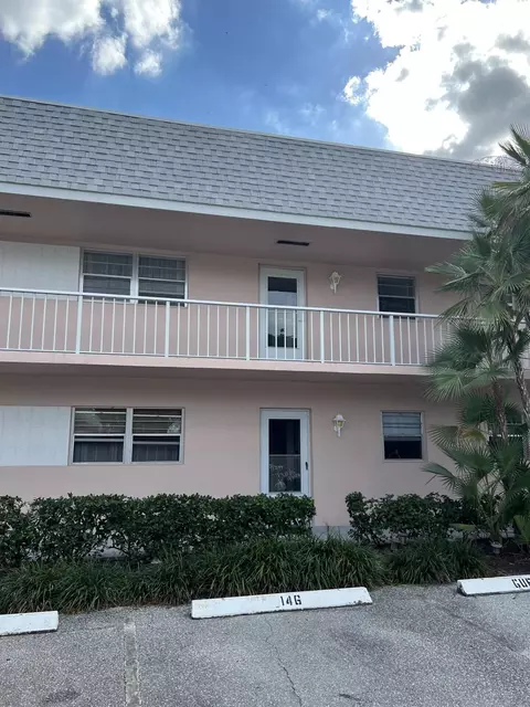 18081 SE Country Club Dr #147, Tequesta, FL 33469