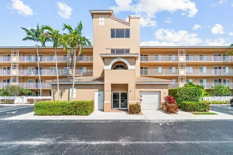 5778 Crystal Shores Dr #308, Boynton Beach, FL 33437