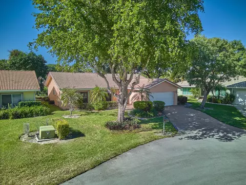 5976 Colony Ct, Boca Raton, FL 33433