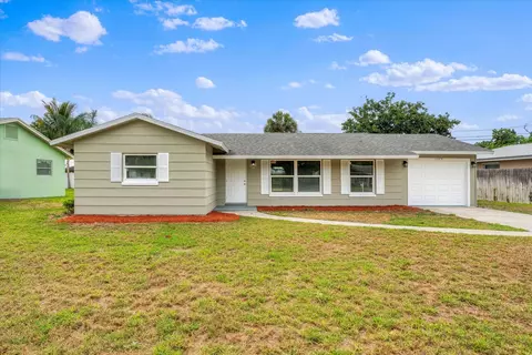 1575 29th Ave, Vero Beach, FL 32960