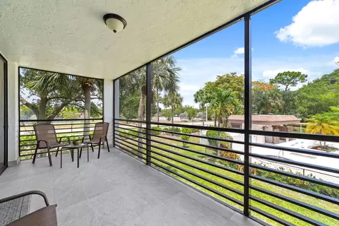7579 NW 79th Ave #201, Tamarac, FL 33321