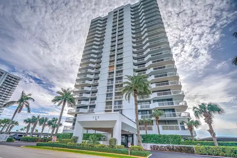 123 Lakeshore Dr #T-43 2243, North Palm Beach, FL 33408