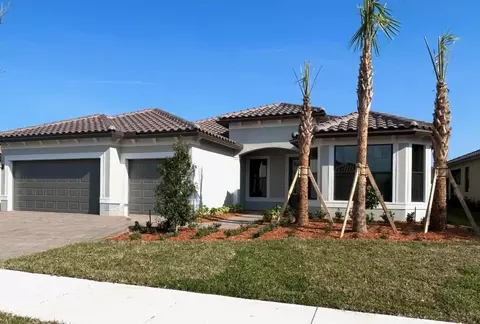4220 Silver Maple #STE LLAR, Vero Beach, FL 32967