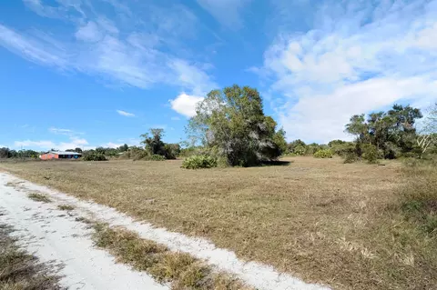 tbd Us-441, Okeechobee, FL 34972