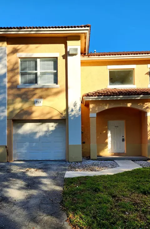 713 Talia Cir, Palm Springs, FL 33461