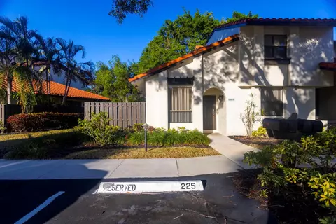 5691 Fox Hollow Dr #A, Boca Raton, FL 33486