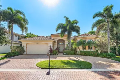 6352 Bellamalfi St, Boca Raton, FL 33496