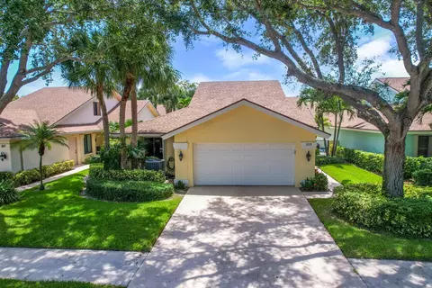 325 Leeward Dr, Jupiter, FL 33477