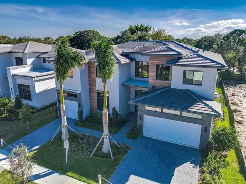 18416 Symphony Ct, Jupiter, FL 33458