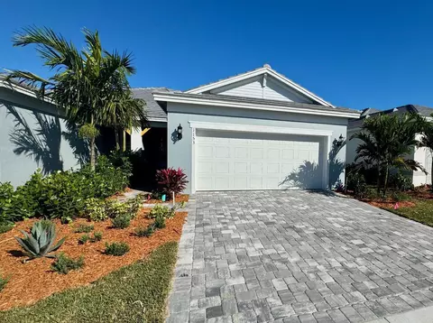 1153 Harper Way #VILLA, Vero Beach, FL 32960