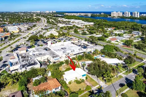 445 NE 15th Ter, Boca Raton, FL 33432