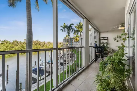 1301 E Hillsboro Blvd #303, Deerfield Beach, FL 33441