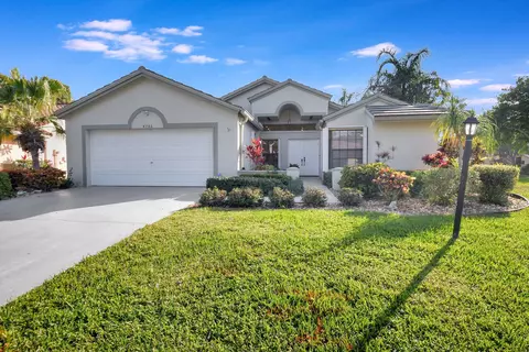 4786 Sextant Cir, Boynton Beach, FL 33436