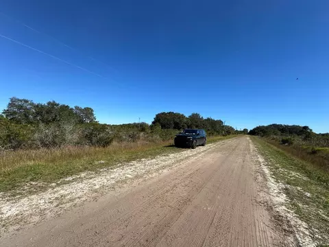 15415 NW 292nd St, Okeechobee, FL 34972