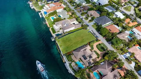 175 NE Spanish Trl, Boca Raton, FL 33432