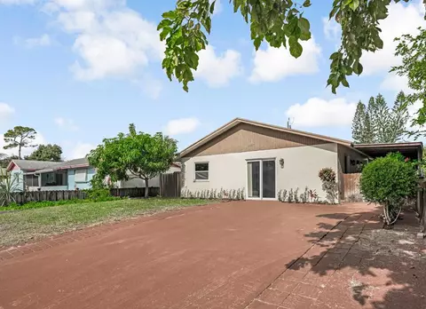 3587 Old Boynton Rd, Boynton Beach, FL 33436