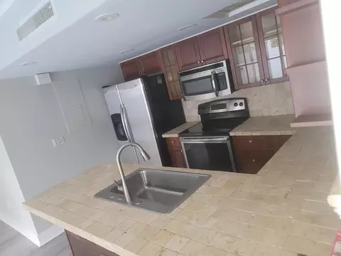 6443 Turtle Rock Ter, Miami Lakes, FL 33014
