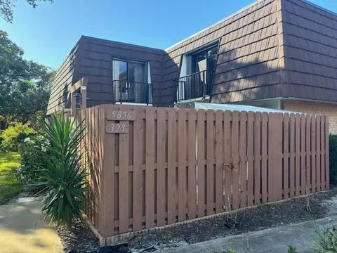 5856 SE Riverboat Dr #323, Stuart, FL 34997