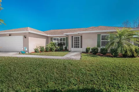 1697 SE Lorraine St, Port Saint Lucie, FL 34952