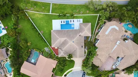 7750 Tennyson Ct, Boca Raton, FL 33433